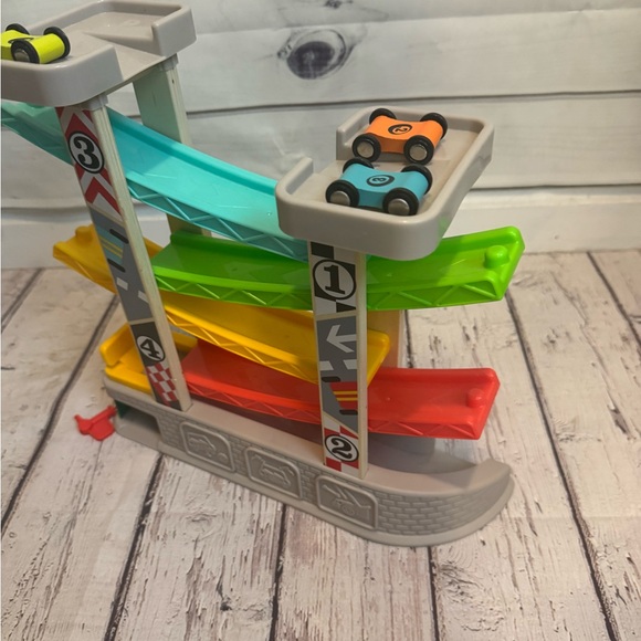 Top Bright Colorful Racing Ramp Toy - Picture 6 of 8
